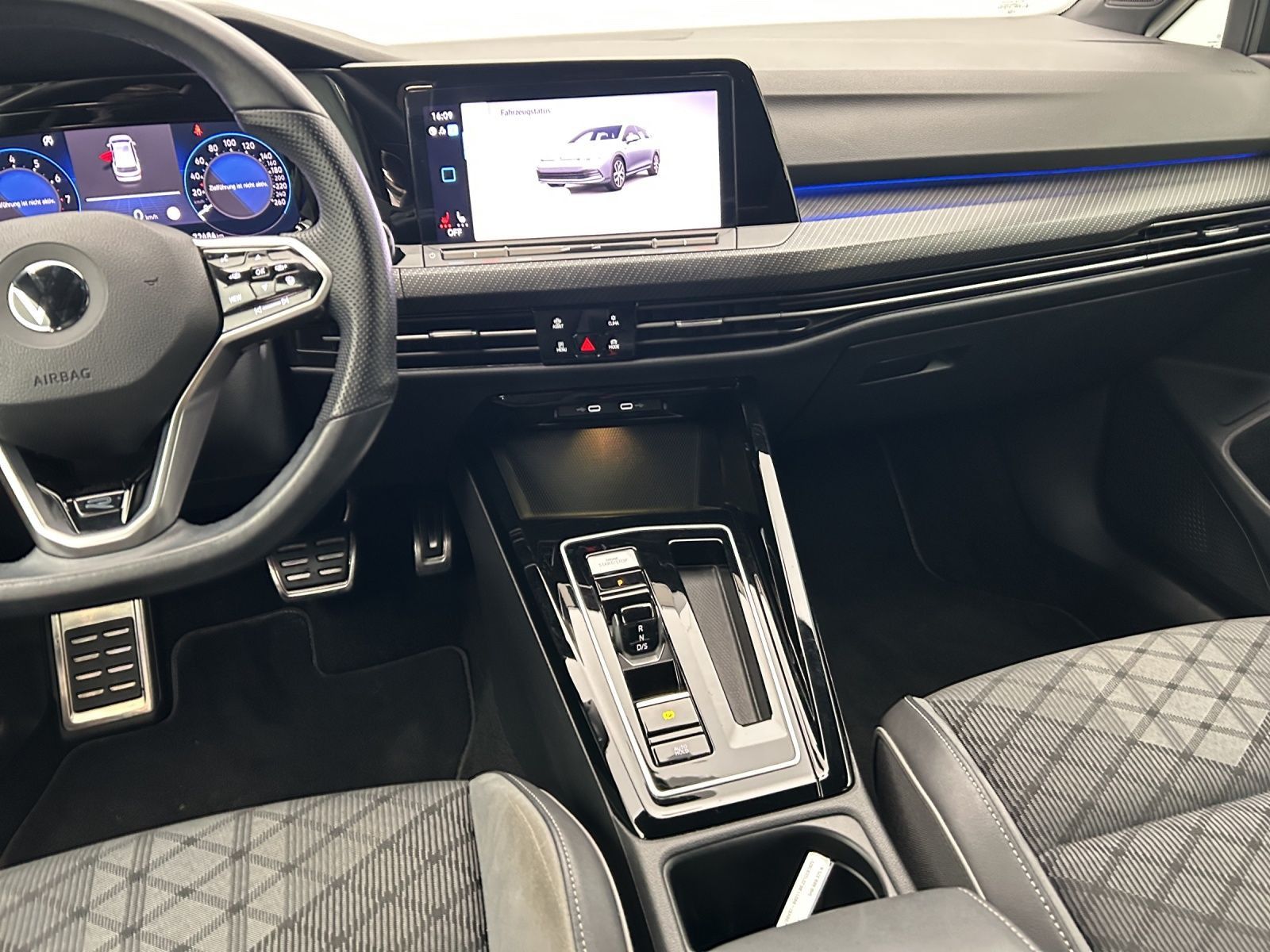 Volkswagen Golf - Bild 9