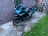 Kawasaki ZZR 1100 - KAWASAKI ZZR 1100