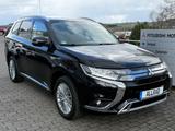 Mitsubishi Outlander PHEV ALLRAD AUTOMATIK 1HAND 135 PS - Mitsubishi Gebrauchtwagen