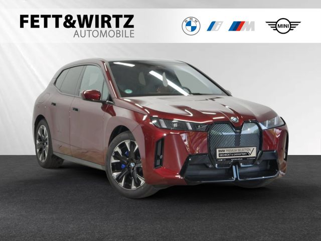 BMW iX xDrive60 Lr. 909,- br. o.Anz. 42Mon/5`Km p.A.