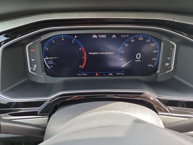 Fahrzeugabbildung Volkswagen Taigo 1,0 TSI AHK MATRIX-LED DCP NAVI SHZ PDC AL