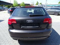 Fahrzeugabbildung Audi A3 1.6 TDI Attraction Automatik *1-HAND / SCHECK