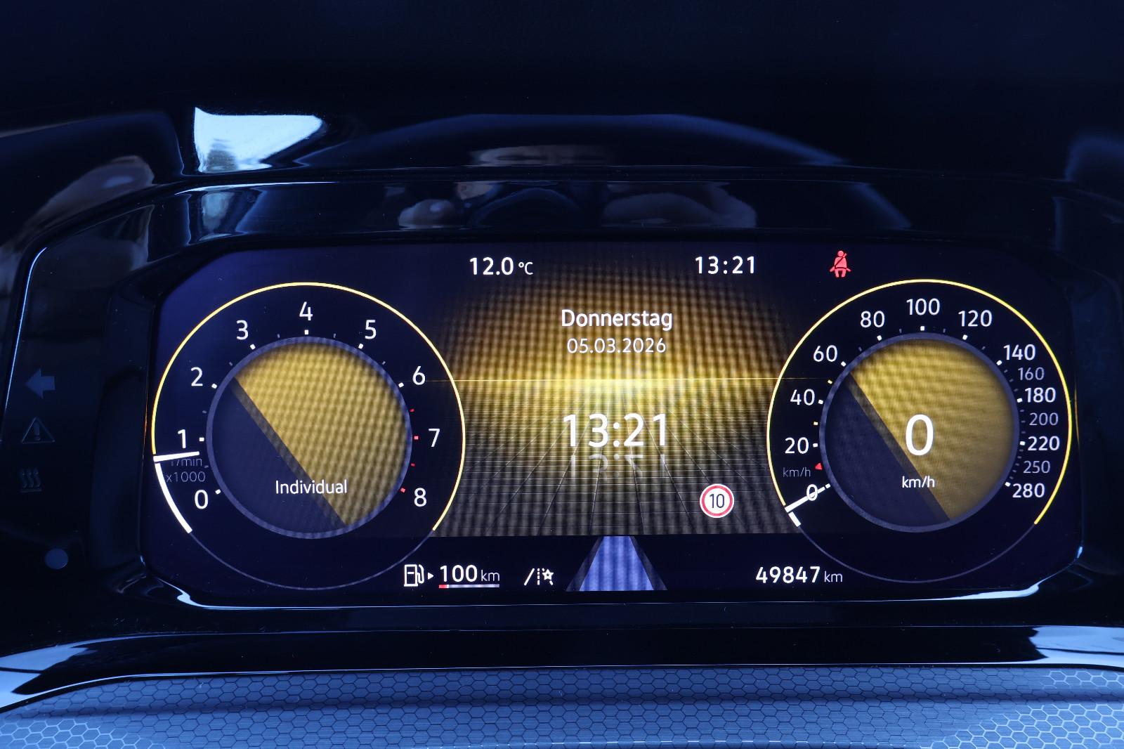Volkswagen Golf VIII GTI 2.0 TSI AID+ACC+LED+AMBIENT+19", миниатюра 9