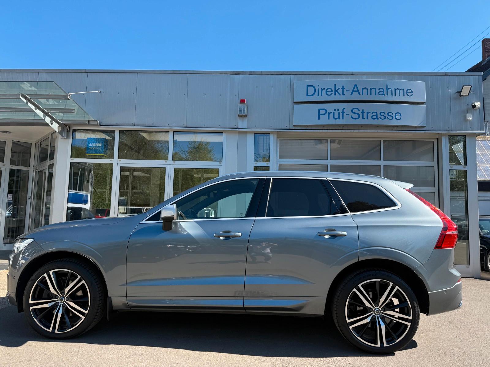 Volvo XC 60 D5  R Design AWD-Schiebedach-Standheizung