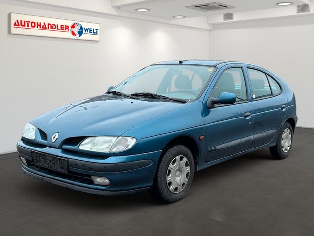 Renault Megane 1.6i Klimaanlage AHK