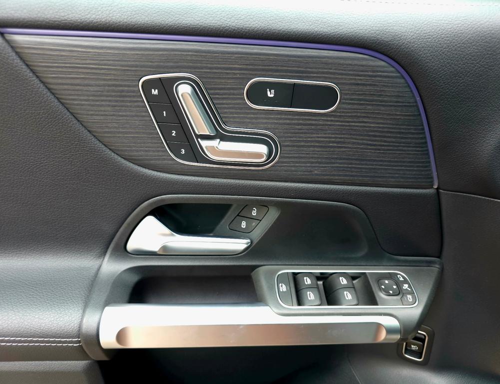 Mercedes-Benz GLB 250