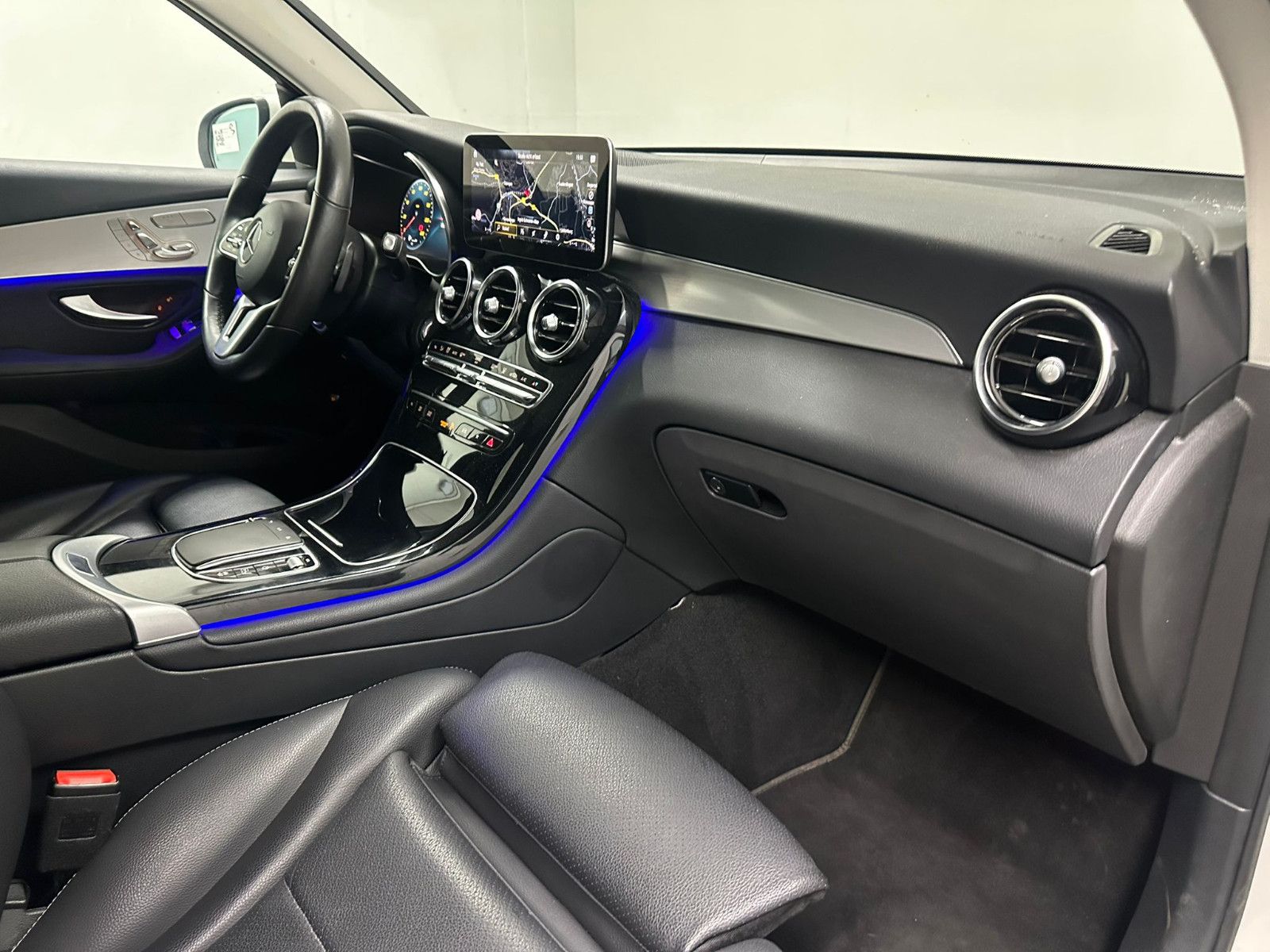 Fahrzeugabbildung Mercedes-Benz GLC 300 d 4MATIC *360°*DISTRO*AHK*SDH*