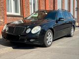 Mercedes-Benz Mercedes E220 T Automatik*NAVI*XENON*ALU/A... - gebrauchte Mercedes-Benz E 220 aus dem Jahr 2008
