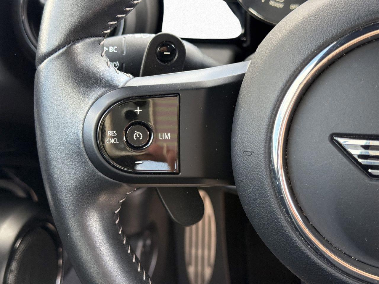 MINI JCW Trim LED Nav DA HUD Kam H/K Sportpaket Navi