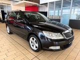 Skoda OCTAVIA 2.0 TDI FAMILY*AUTOM+NAVI+KLIMAAUT+SITZH - Skoda Octavia aus 2012 mit Diesel-Antrieb: Kombi