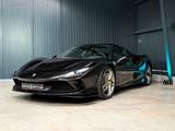 Ferrari F8 Spider + Nero Daytona + Carbon + Lift + Garan - mit Benzin-Antrieb: Schwarz, Cabrio