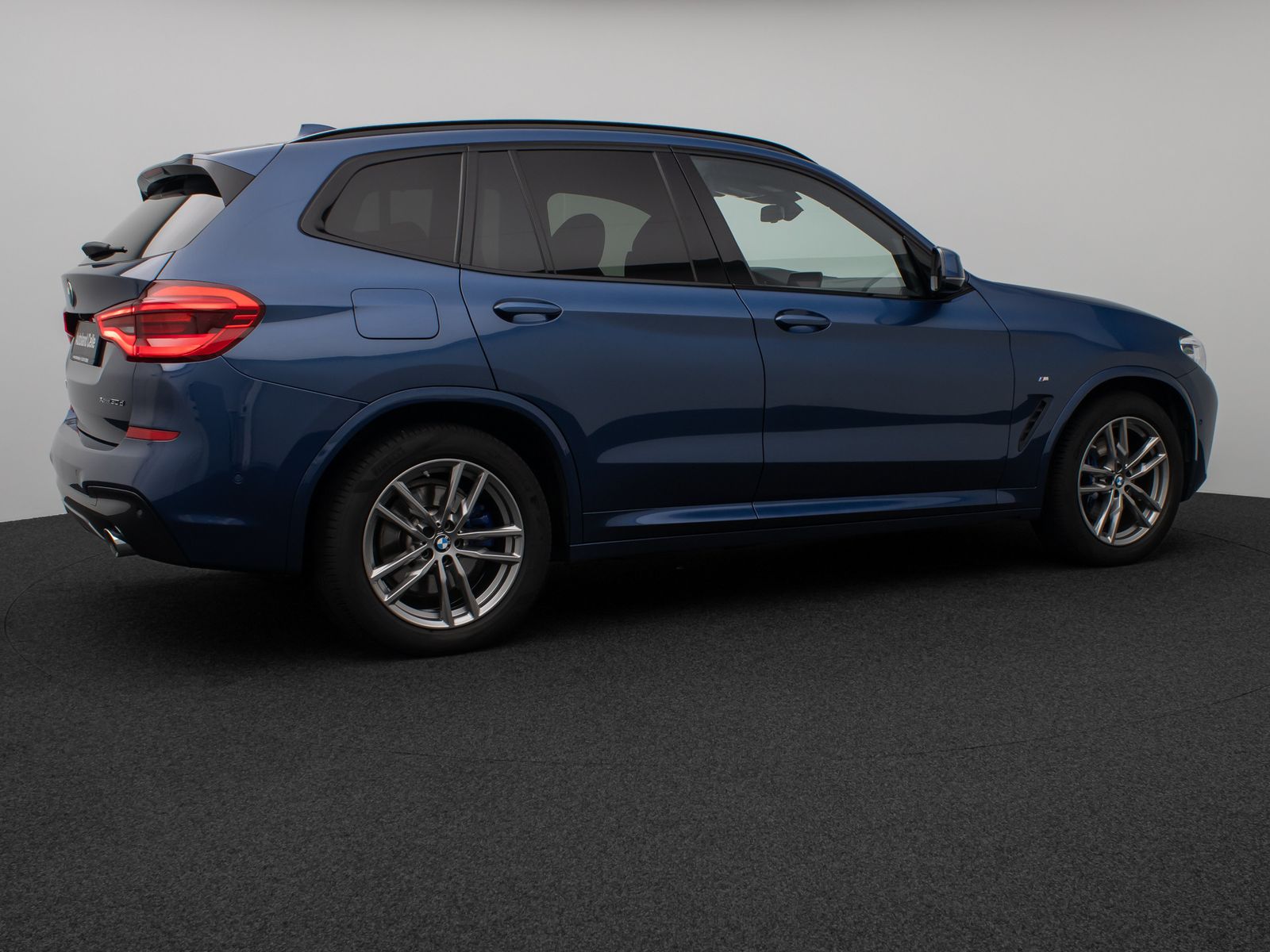 Fahrzeugabbildung BMW X3 xD30d M Sport HUD Kamera DAB Alarm AHK 19Zoll