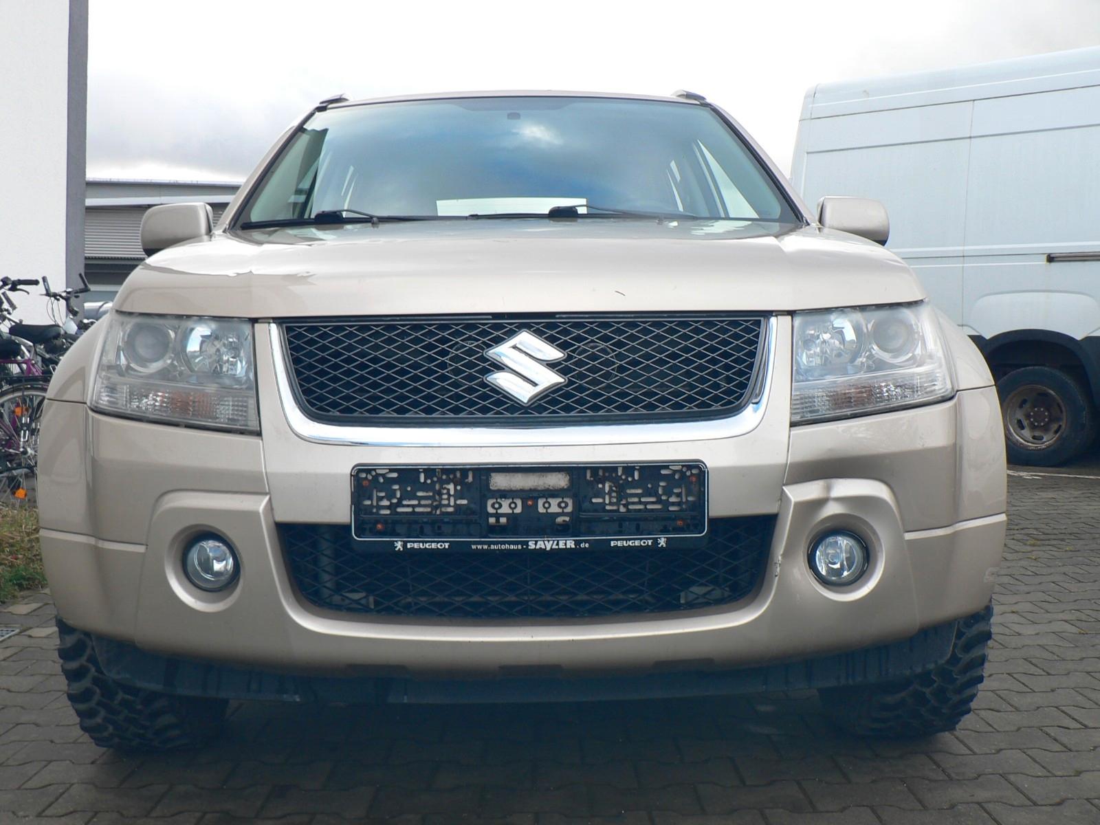 Suzuki Grand Vitara 2.0 Club