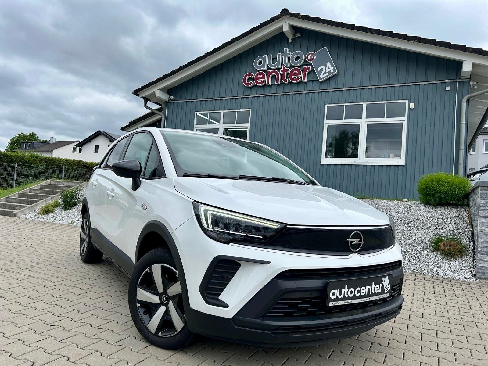 Fahrzeugabbildung Opel Crossland°Automatik°Kamera°1.Hand°LED°