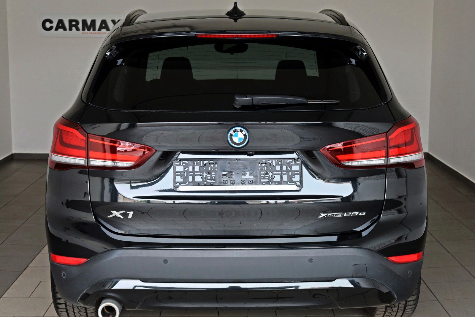 Fahrzeugabbildung BMW X1 xDrive 25e Advantage,Leder,Navi,HUD,Kamera,SH