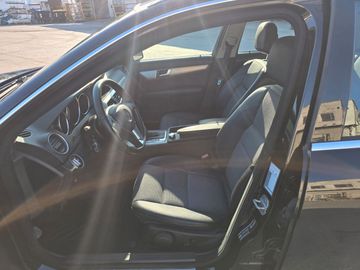 Mercedes C 220 - 10