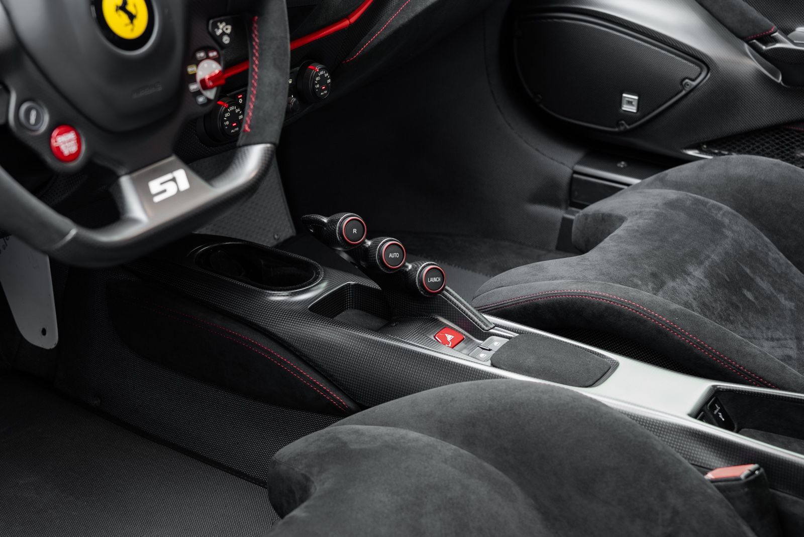Fahrzeugabbildung Ferrari 488 Pista Piloti TOP/1. HD/LIMITED/CARBON/NEW