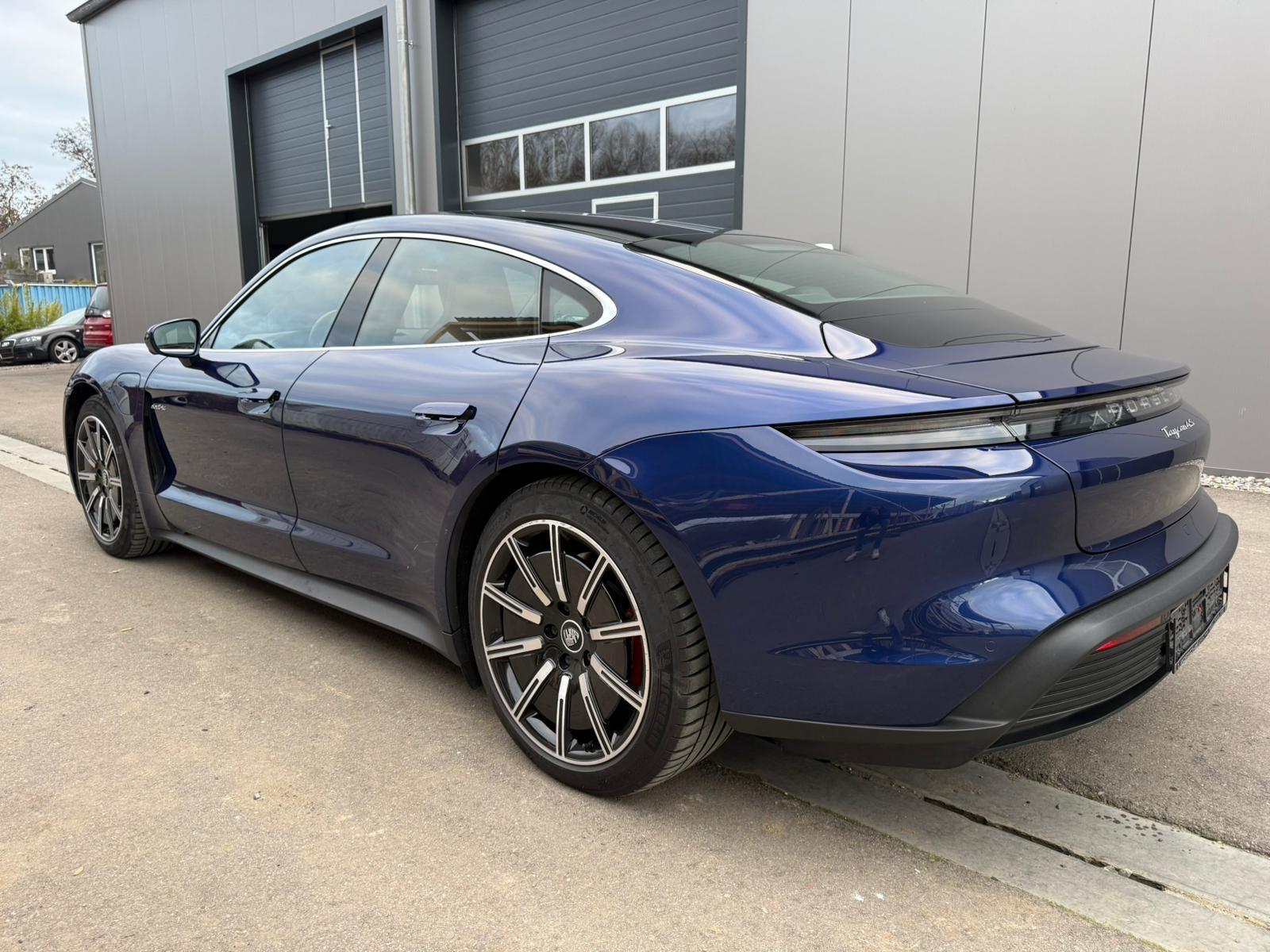 Porsche Taycan 4 S+Performance Plus+Approved bis 11/2026