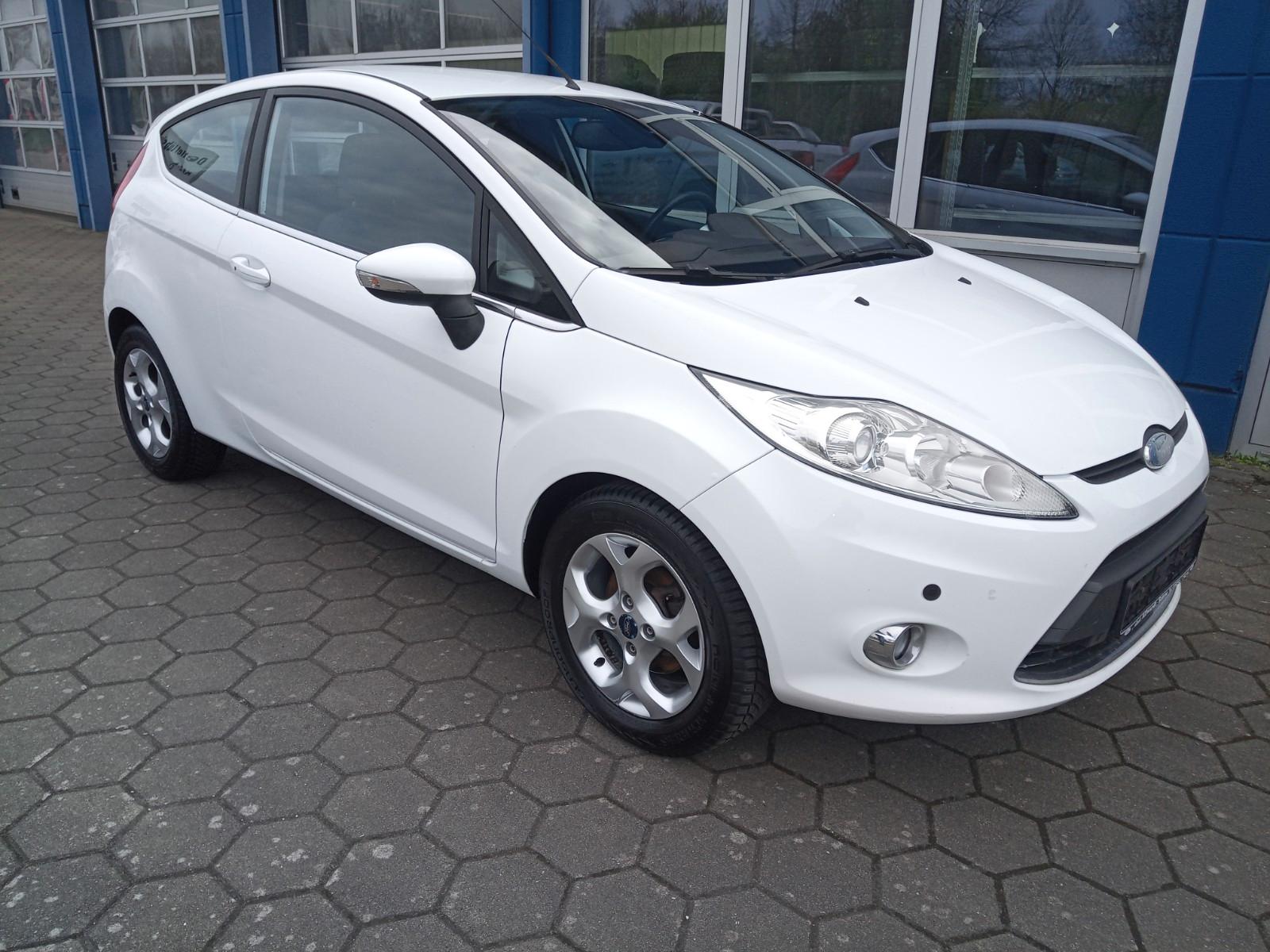 Ford Fiesta Titanium/HU neu