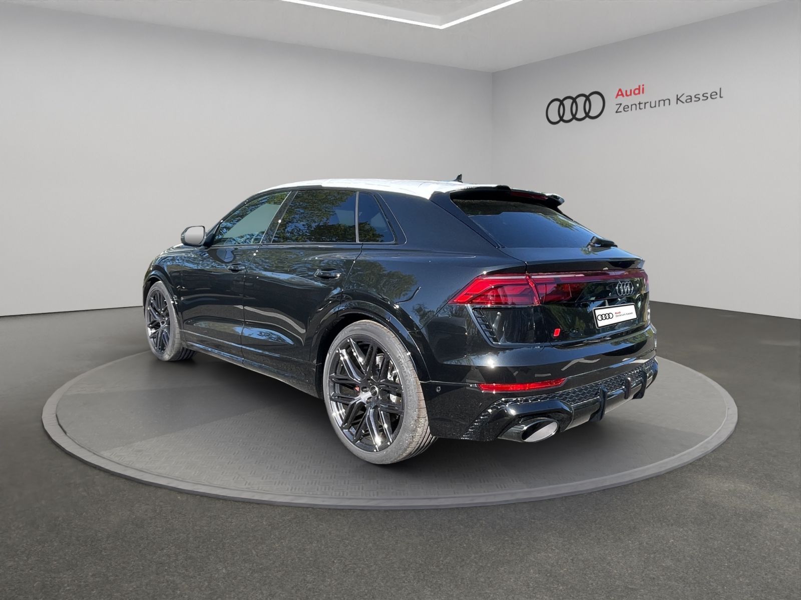 Audi RSQ8 - Bild 4
