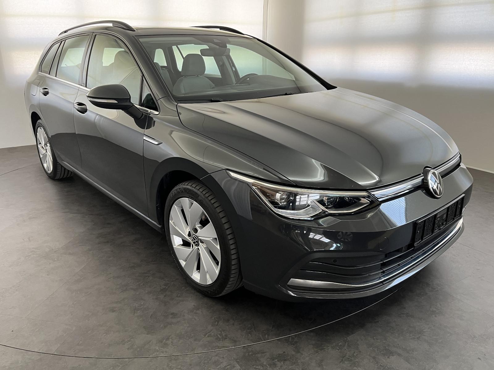 Volkswagen Golf 2.0 TDI SCR DSG Style Variant
