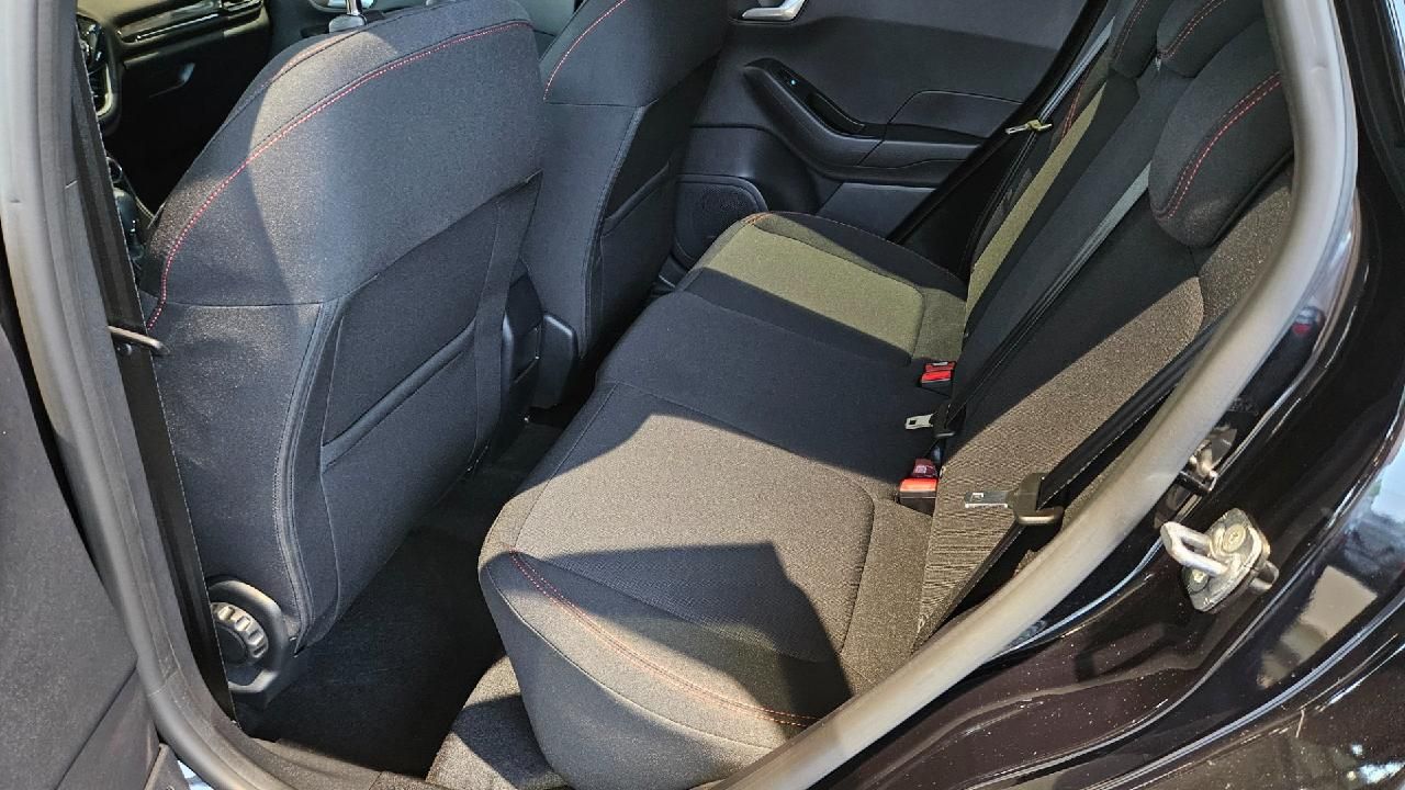 Fahrzeugabbildung Ford Fiesta ST-Line
