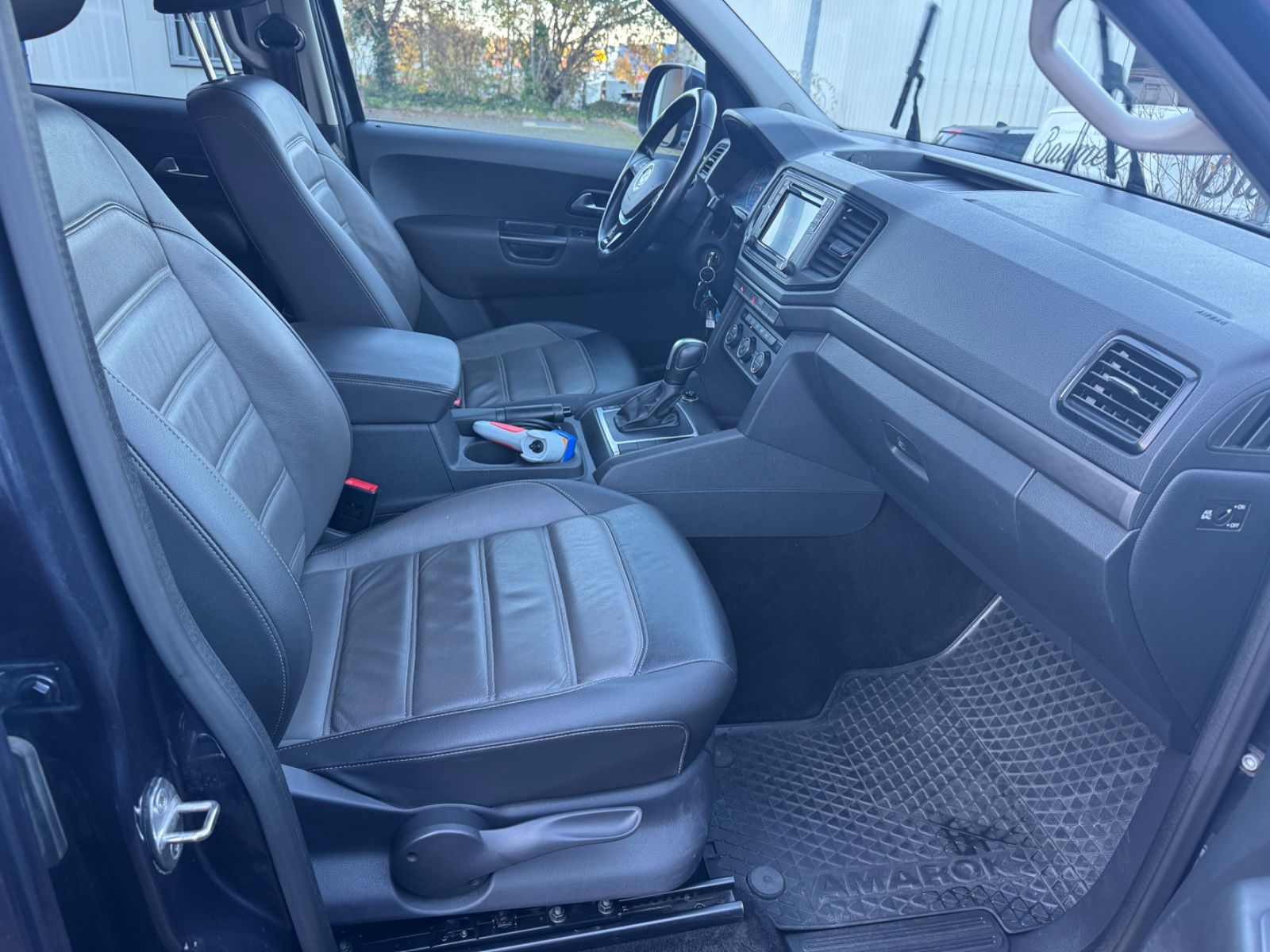 Fahrzeugabbildung Volkswagen Amarok  4Motion Seilwinde+Leder+Kamera+Standheiz
