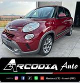 Fiat 500L 1.6 Multijet 120 CV Trekking - Fiat 500L Trekking mit Panoramadach
