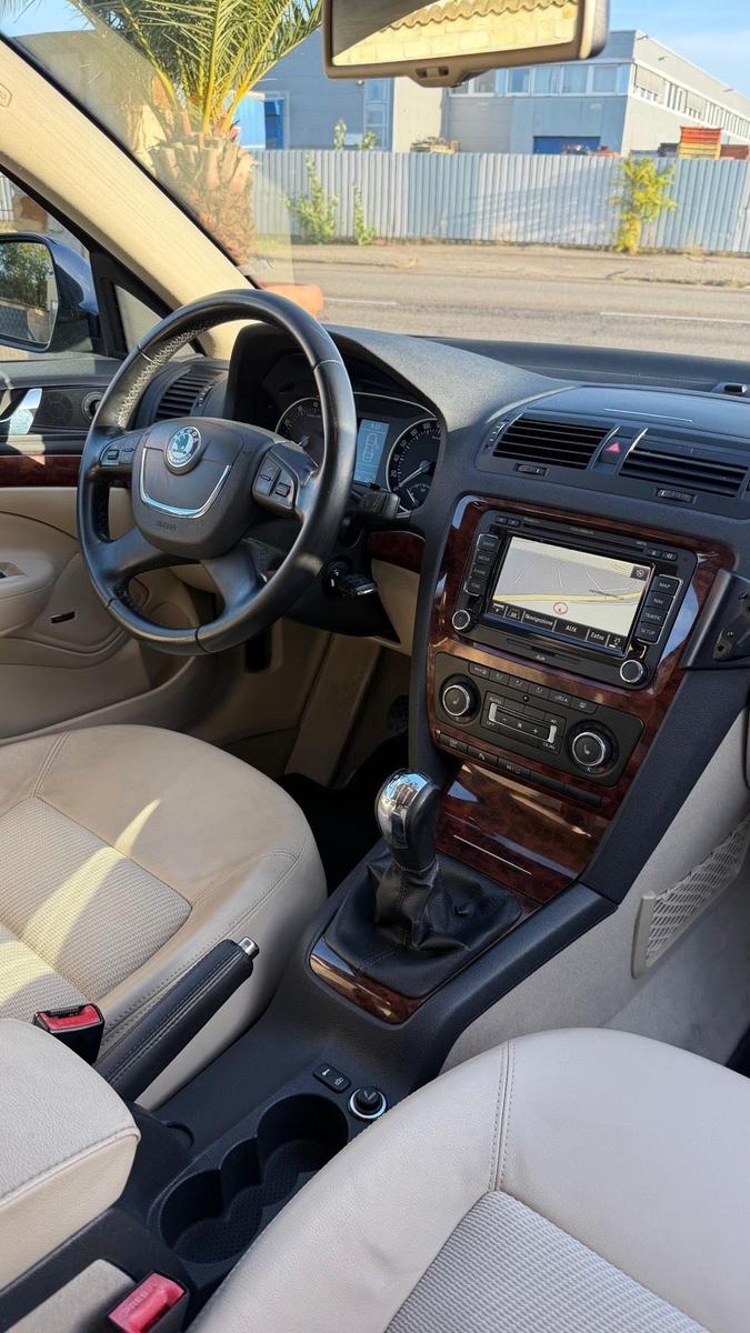 Skoda Octavia 2009 — photo 13