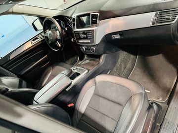 Mercedes ML 250 - 9