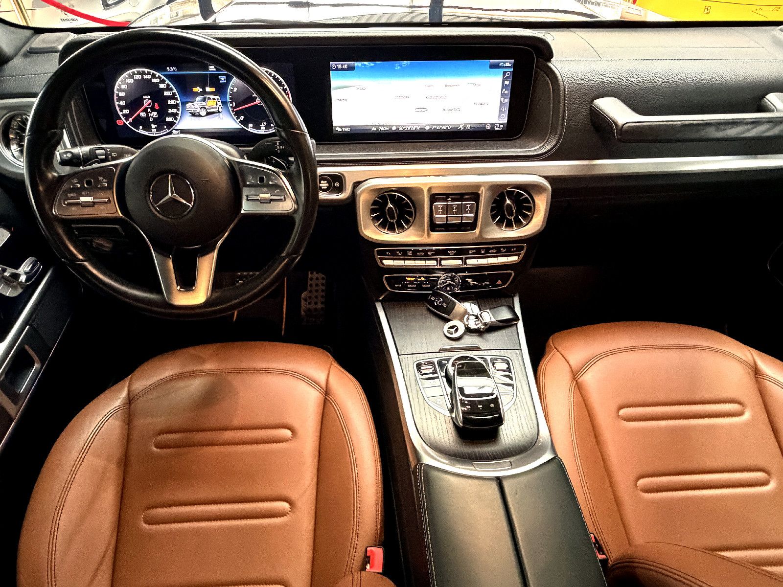Fahrzeugabbildung Mercedes-Benz G 500 /AMG/22''ALU/AMBIENTE/360°KAM/STANDHEIZUNG