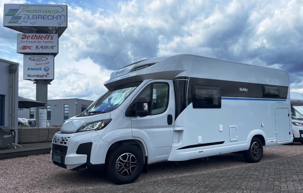 Fahrzeug Übersicht 1 Fahrzeugabbildung Hobby ONTOUR T 710 GE Verfüg./Sparen Sie 17.557,- €