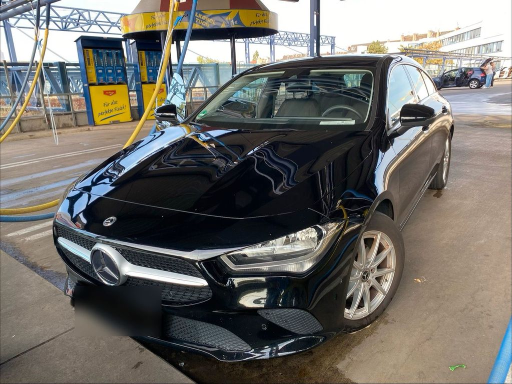 Image of Mercedes-Benz CLA 180 Shooting Brake