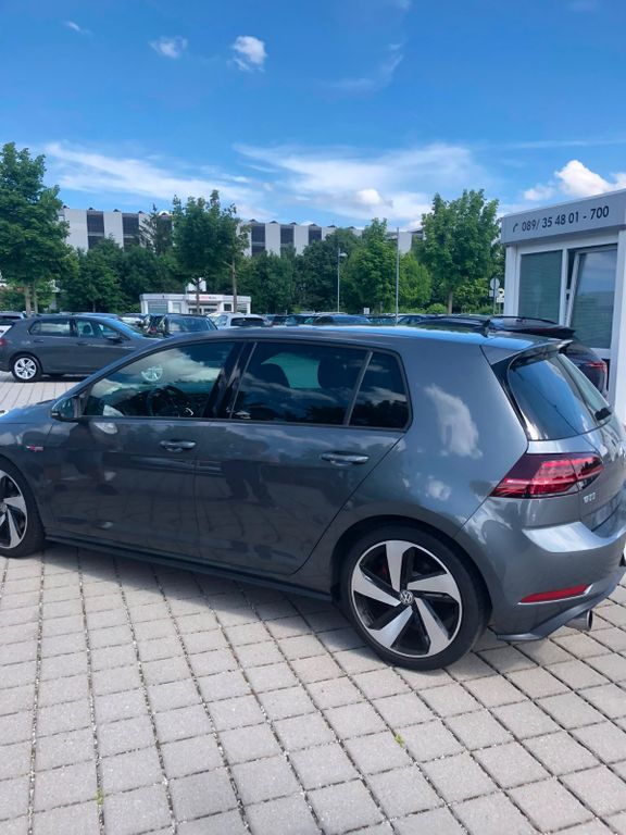 Image of Volkswagen Golf