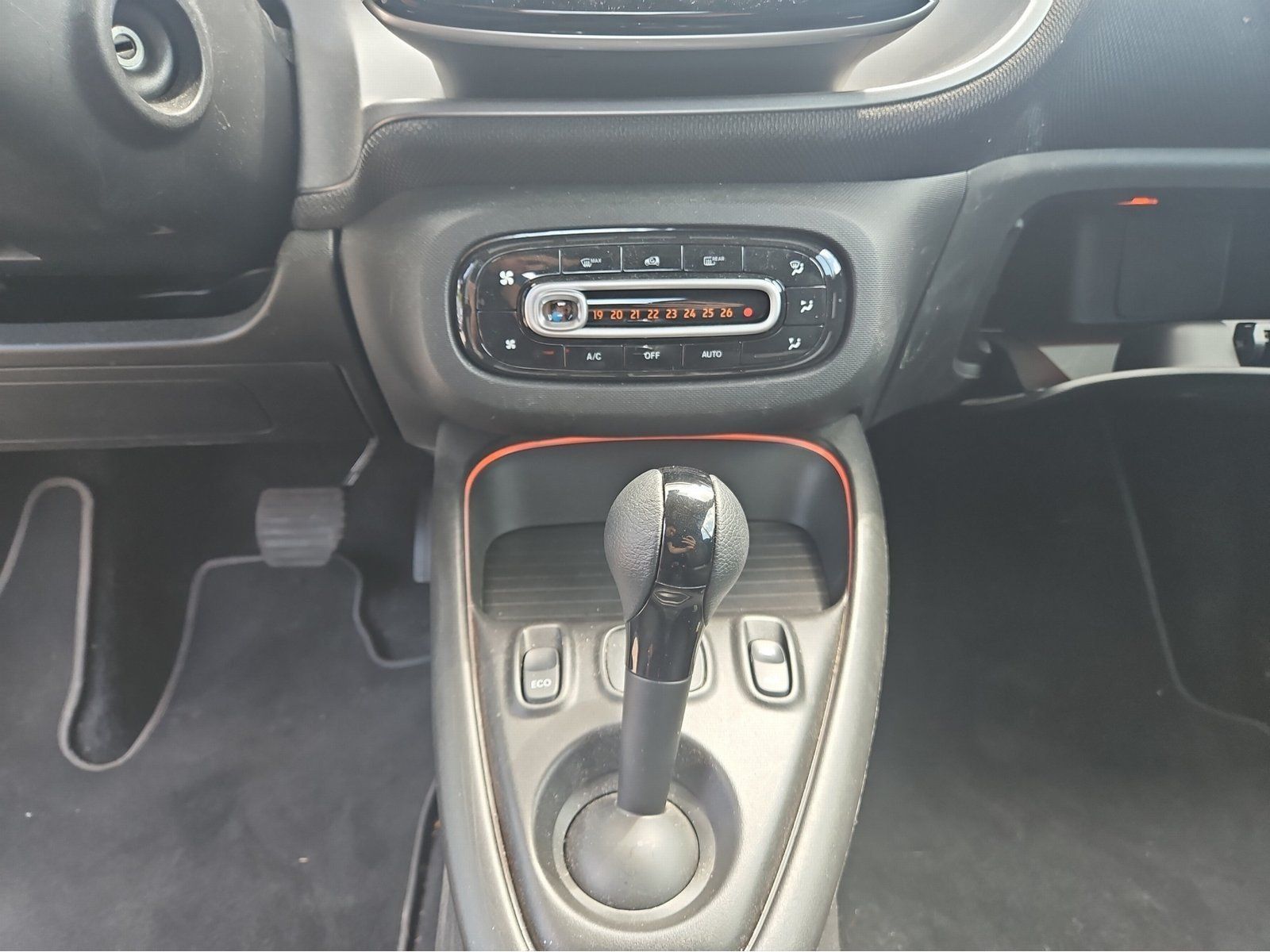 Fahrzeugabbildung Smart Smart EQ Cabrio EXCLUSIVE-PAKET
