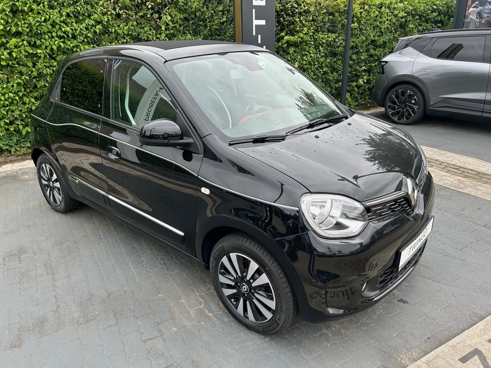 Renault Twingo E-TECH *SHZ, PDC, Klima * imagem 3