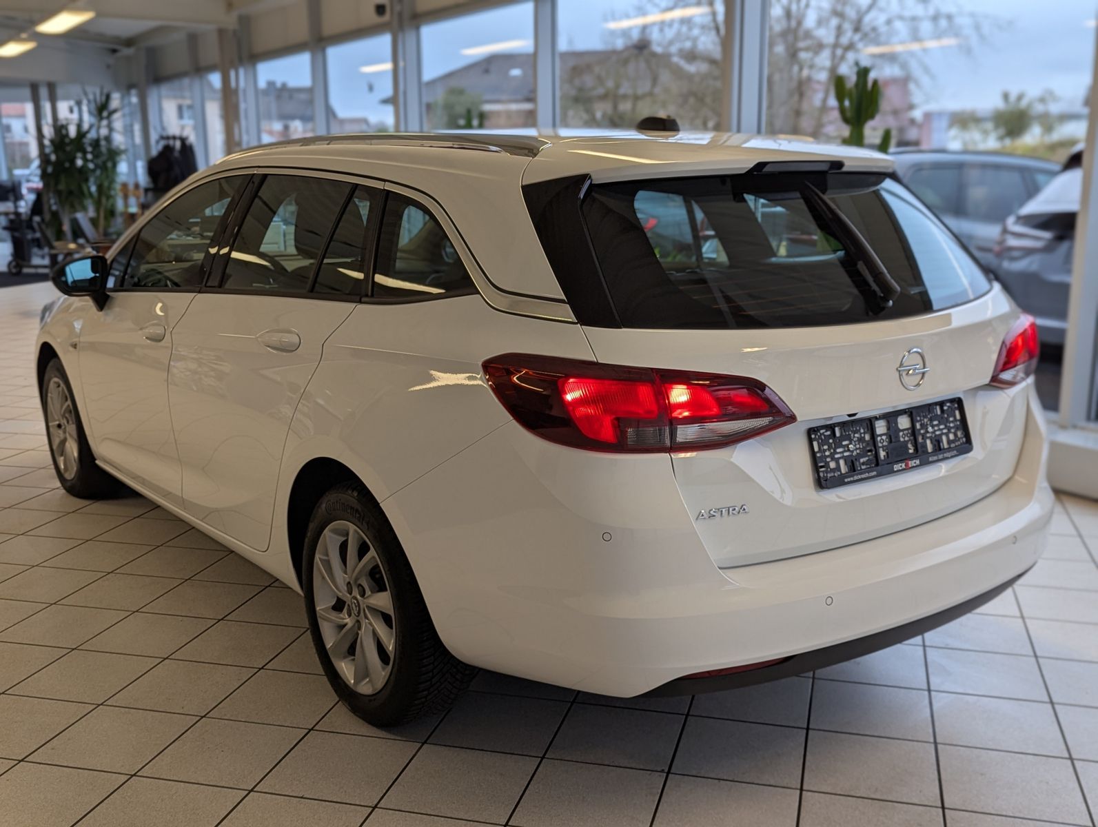 OPEL Astra 1.5 CDTI Aut. Elegance Navi LED Kamera - Image 5