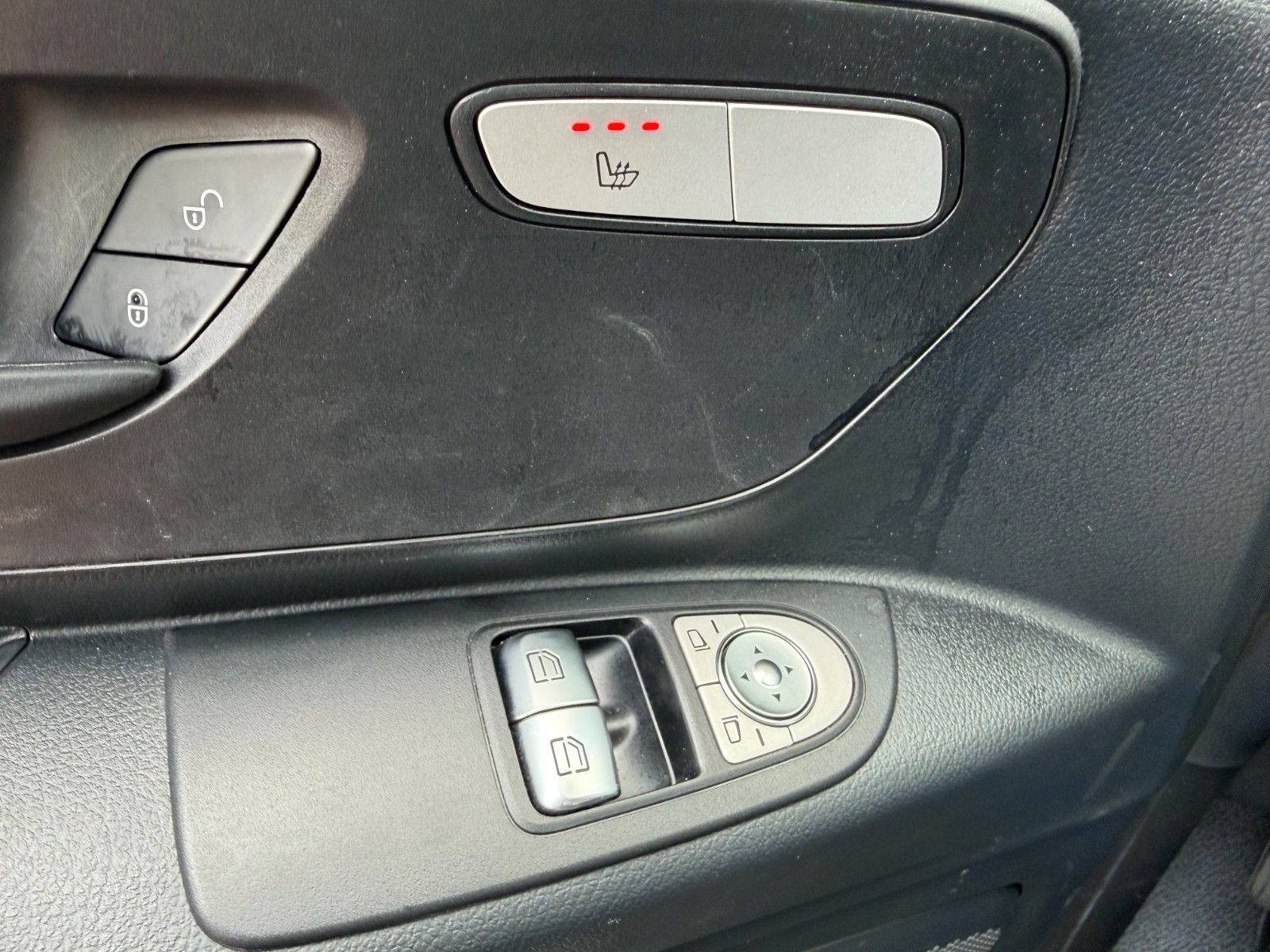 Fahrzeugabbildung Mercedes-Benz Vito 114 CDI Tourer Extral 9G Klima Kamera
