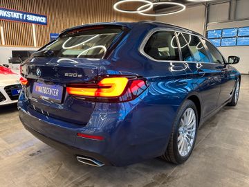 BMW 530 e Touring xDrive *Virtual Cockpit*AHK*LED*BT