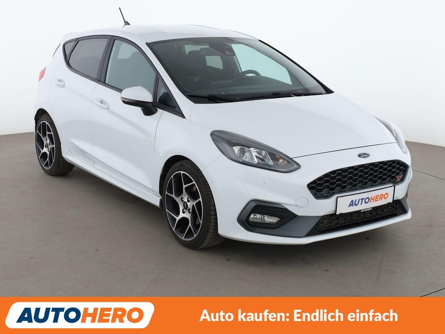 Ford Fiesta 1.5 EcoBoost ST*TEMPO*PDC*SHZ*
