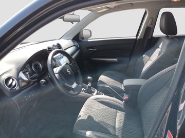 Fotografie des Suzuki Vitara 1.4 Comfort+ Navi AC Schiebedach