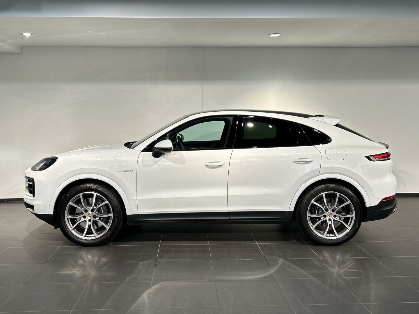 Porsche Cayenne E-Hybrid Coupe InnoDrive Head-Up BOSE imagem 2