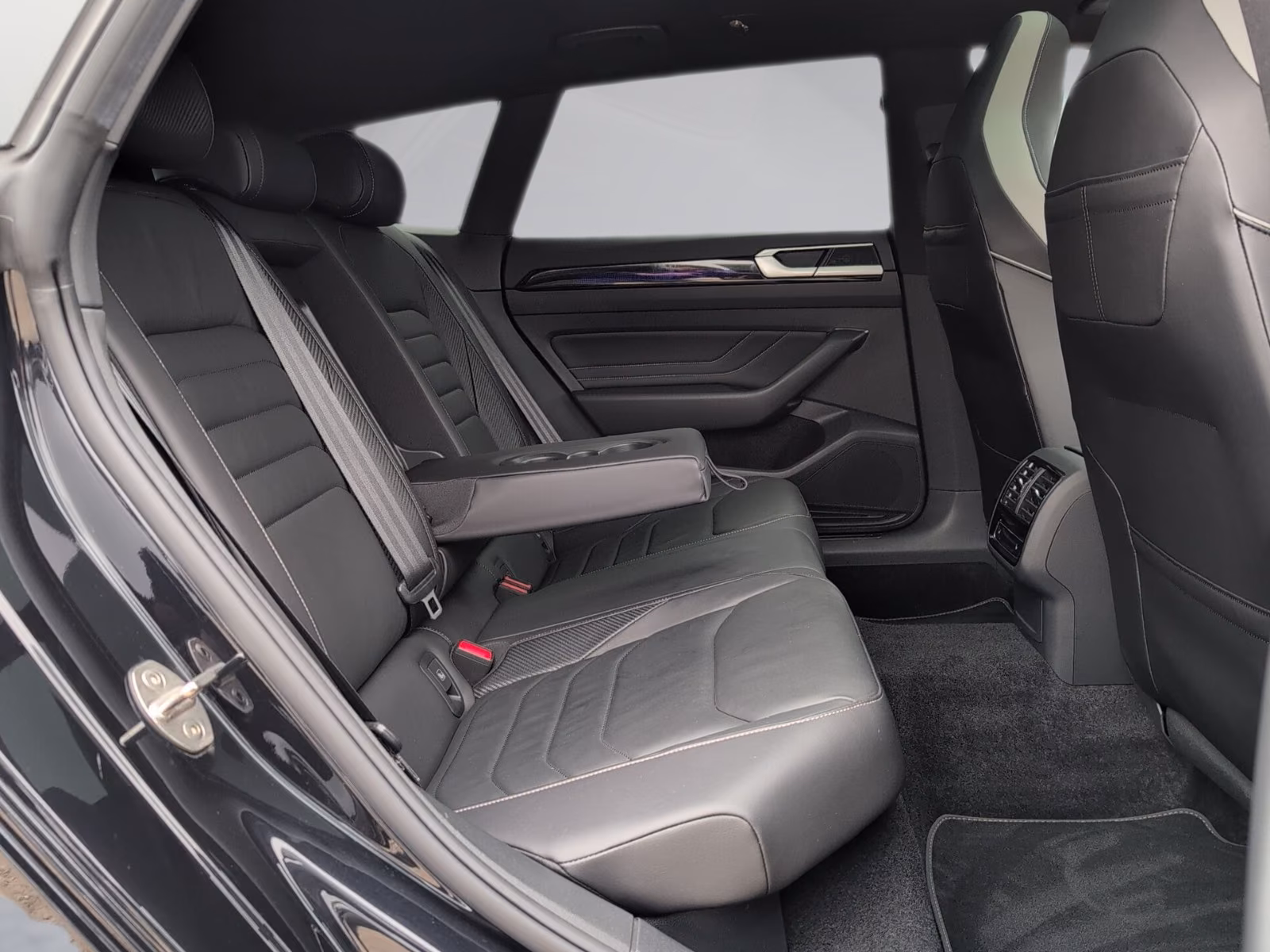 Volkswagen Arteon 2.0 TDI R-LINE MATRIX PANO AHK StHz NAPPA, миниатюра 20