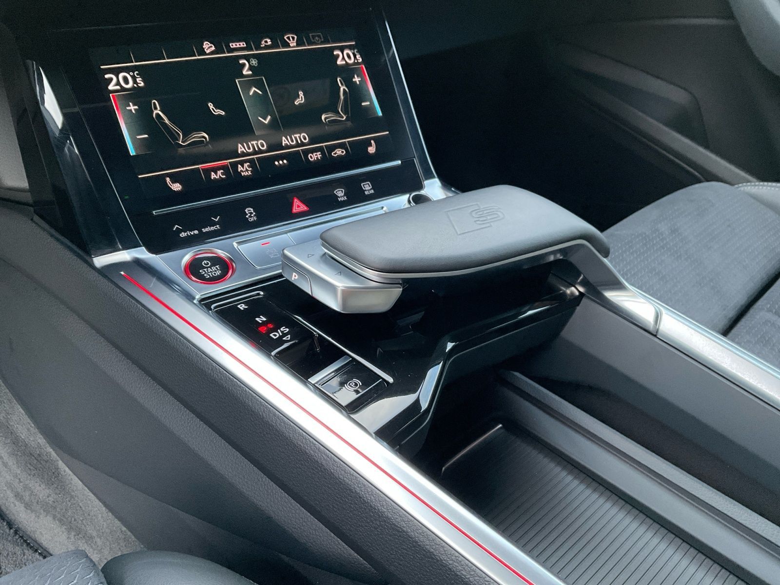 Audi e-tron - Bild 21