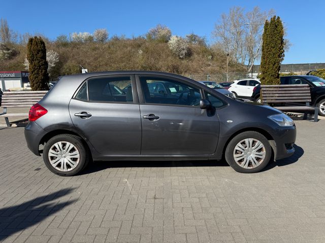 Toyota Auris Sol