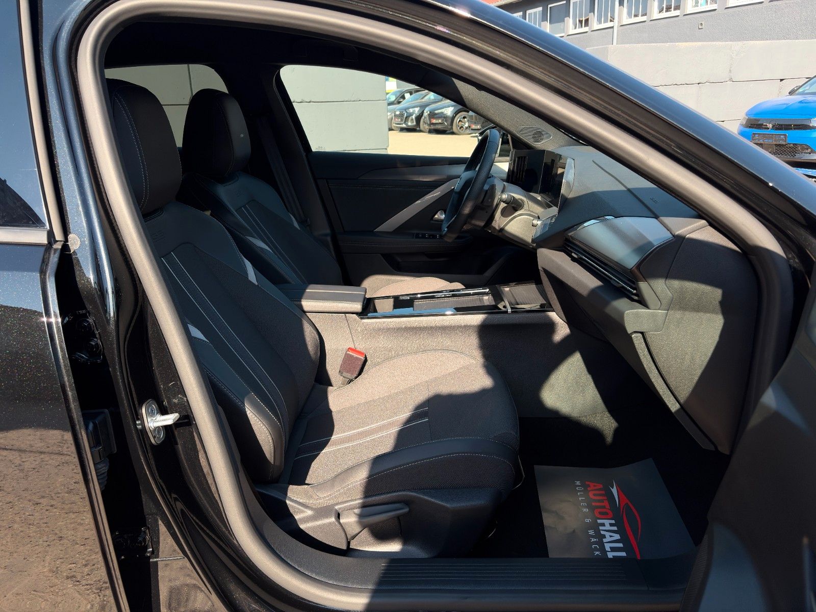 Fahrzeugabbildung Opel Astra L GS 1.2 Turbo Matrix HuD 360° LHZ CarPl.