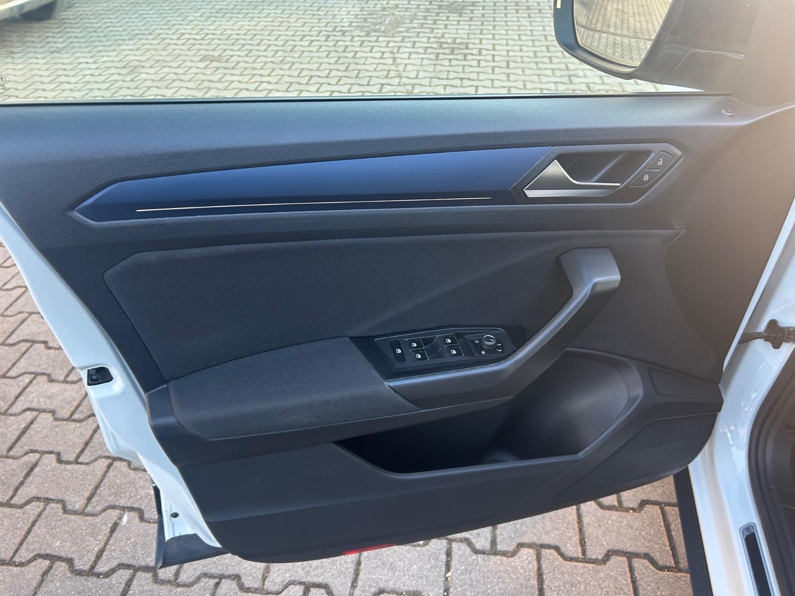 Volkswagen T-Roc United Navi Kamera Winterpaket, миниатюра 20