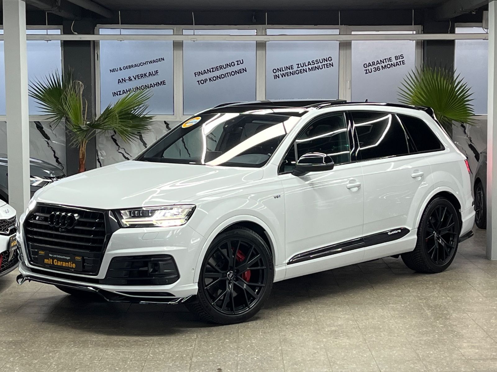 AUDI SQ7 4.0 TDI *CARBON*ABT*MATRIX*ACC*PANO*RAUTE