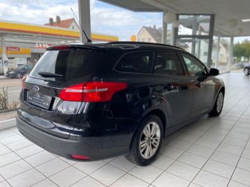 Ford Focus - 6