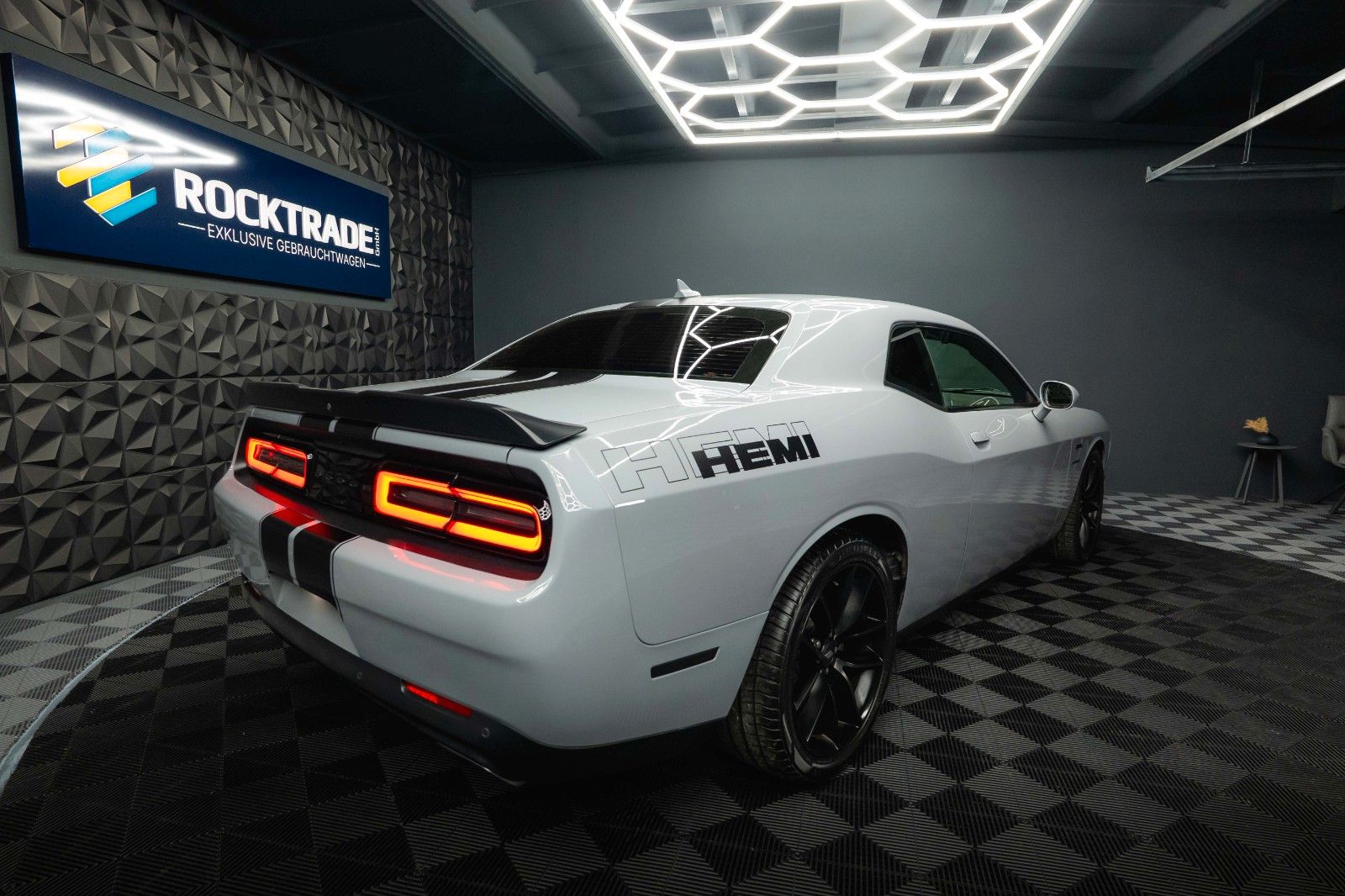 Fahrzeugabbildung Dodge Challenger 5.7 V8 R/T SRT Performance *LED*19%*